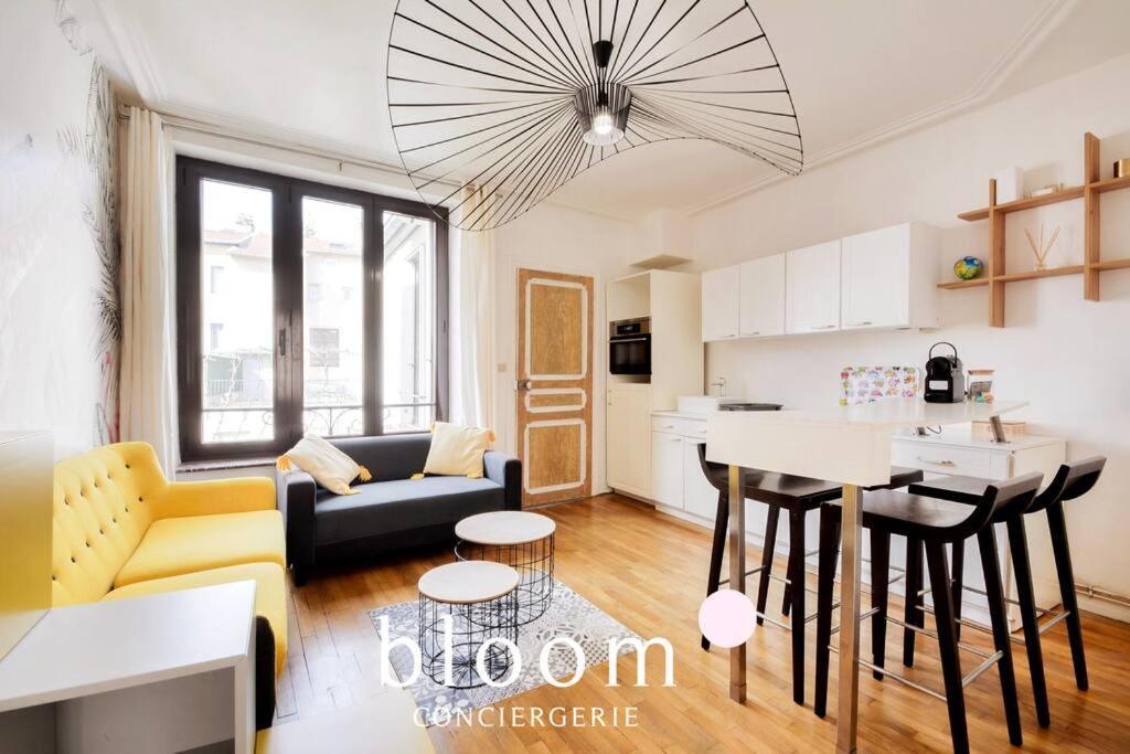 Superbe Appartement Au Coeur De La Vielle Ville 4 Voyageurs + Garage น็องซี ภายนอก รูปภาพ